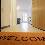 Azzurro Apartment